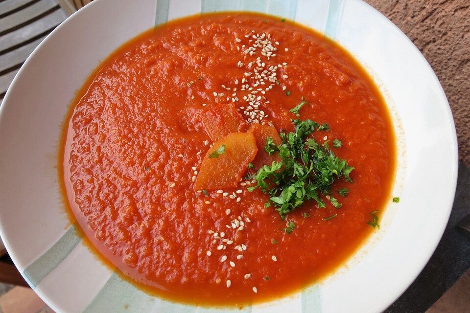 Winterliche Tomatensuppe mit Äpfeln