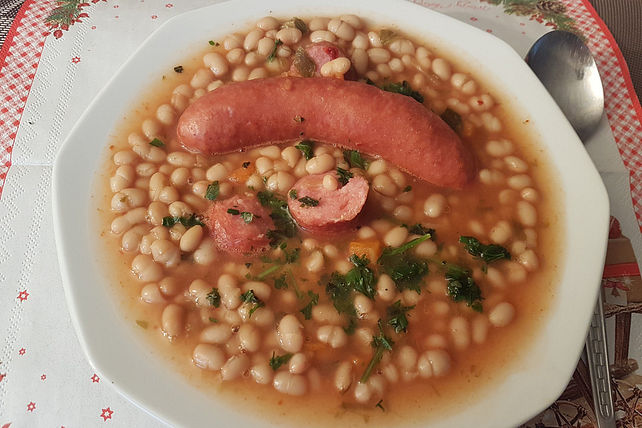 Weiße Bohnensuppe mit Wurst von sannegut | Chefkoch