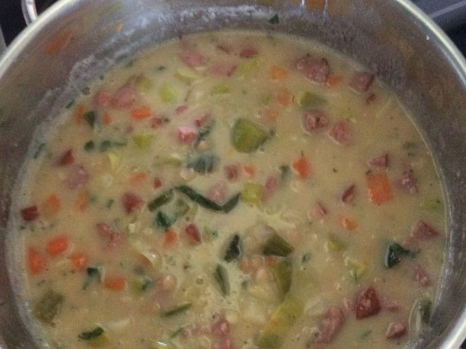 Weiße Bohnensuppe mit Wurst von sannegut | Chefkoch