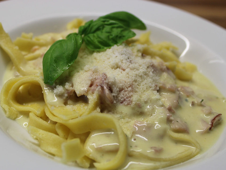 Spaghetti mit leichter Käsesauce von dagli| Chefkoch