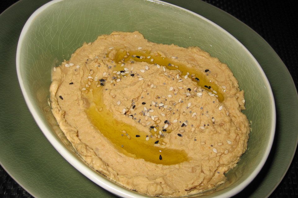 Merceiles Hummus auf türkische Art