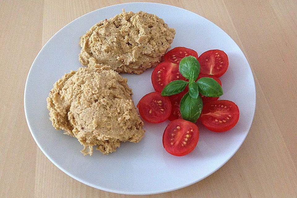 Merceiles Hummus auf türkische Art