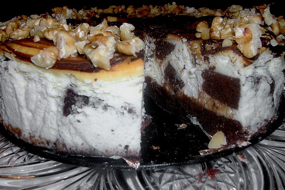 Brownie Swirl Cheesecake