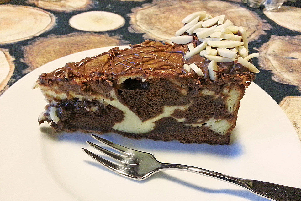 Brownie Swirl Cheesecake