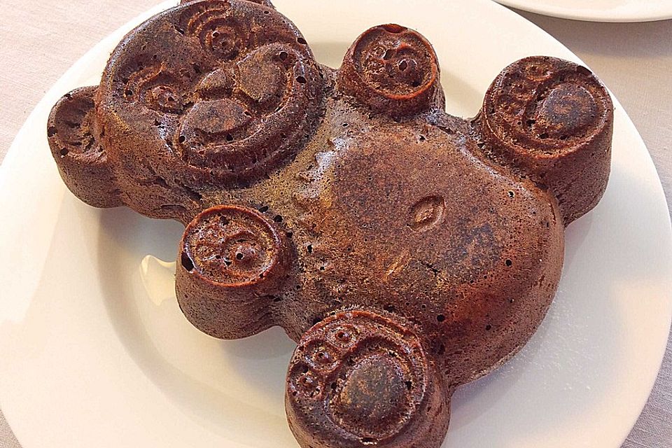 Schlanker Schokoladenkuchen mit Orangenraspeln (ohne Butter)