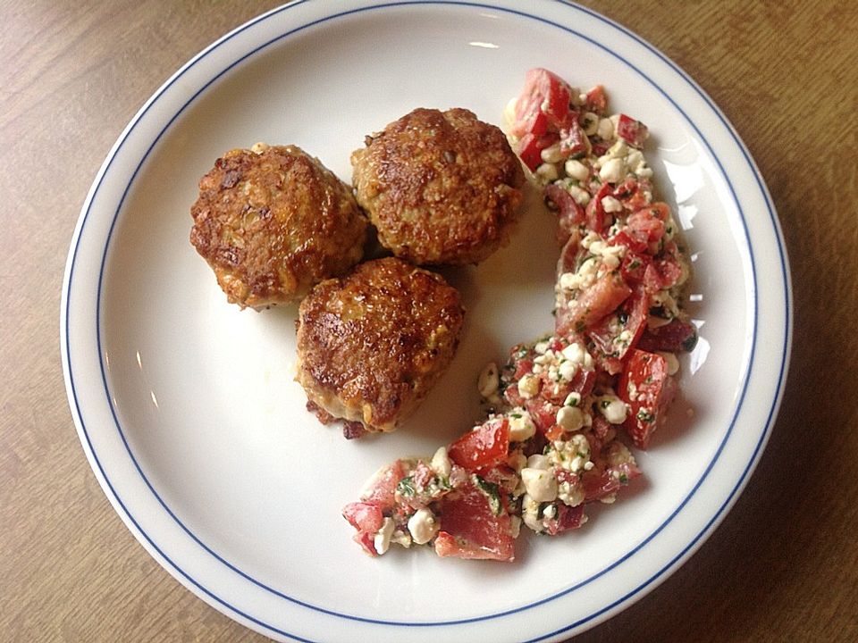 Käsefrikadellen mit Putenhackfleisch von SourCitron| Chefkoch