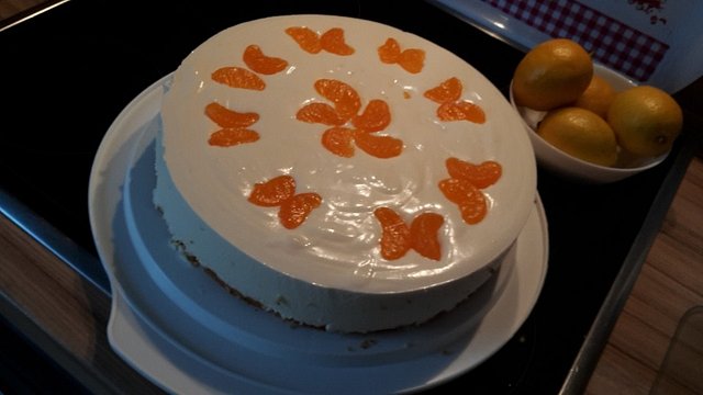 Käsesahne-Torte mit Mandarinen von FlowerBomb Käsesahne-Torte mit Mandarinen von FlowerBomb