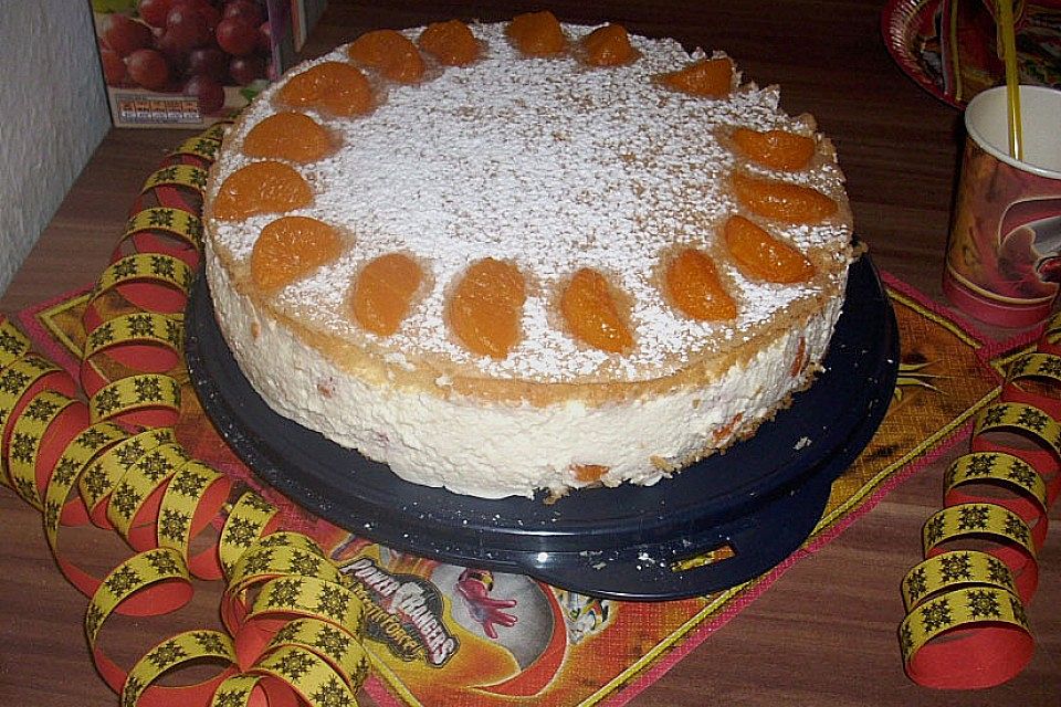 Käsesahne-Torte mit Mandarinen