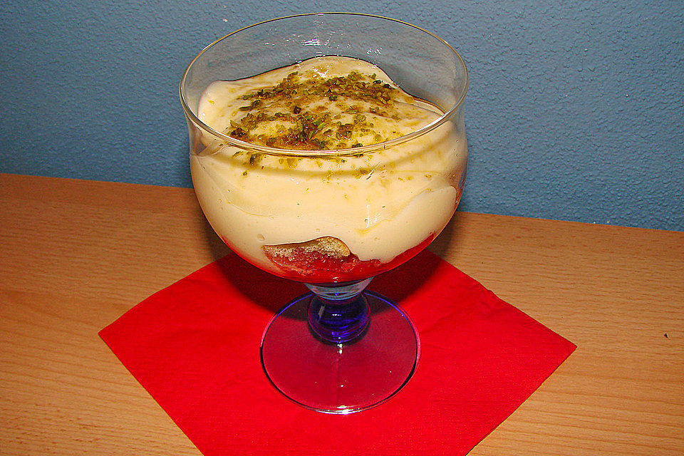 Erdbeer - Trifle ohne Mascarpone