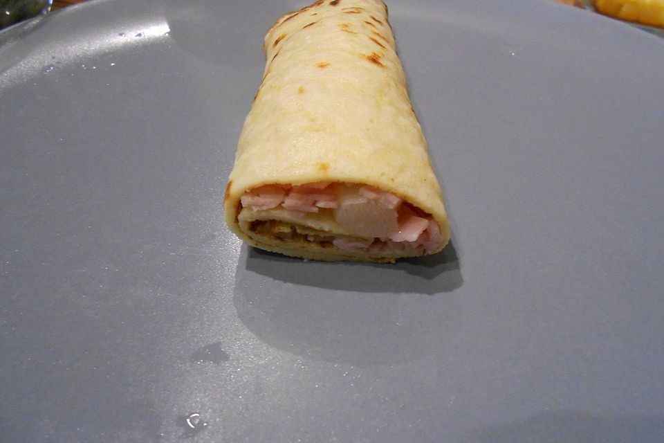 Crêpes mit Käse - Schinkenfüllung