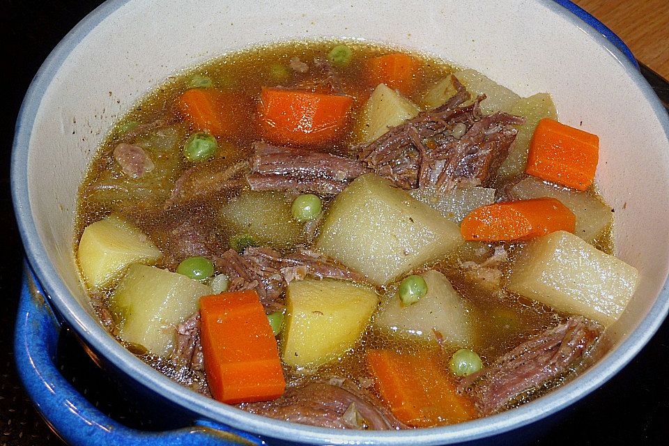 Chicas Rindfleischsuppe mit viel Gemüse