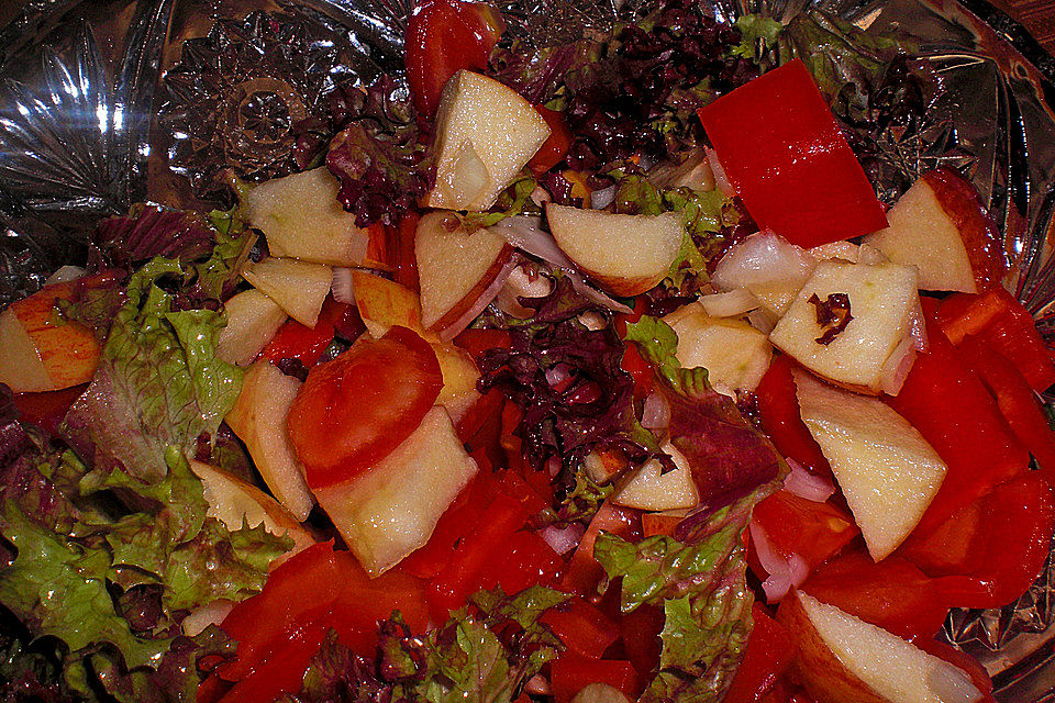 Apfel - Paprika - Salat