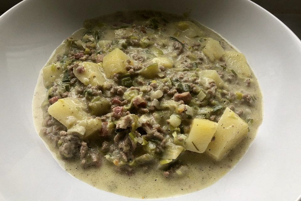 Hackfleisch-Lauch-Suppe