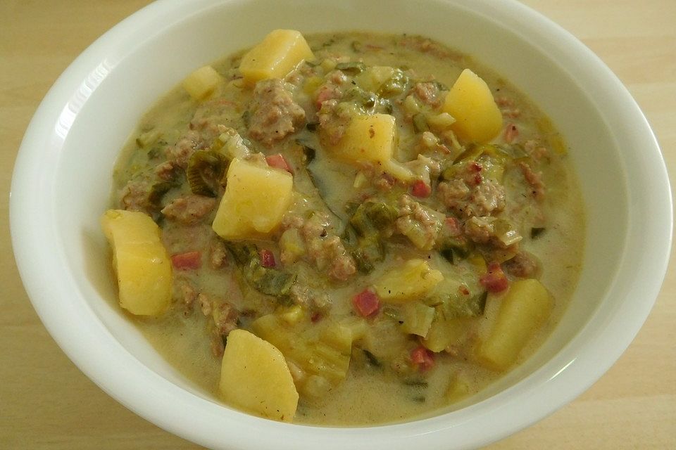 Hackfleisch-Lauch-Suppe