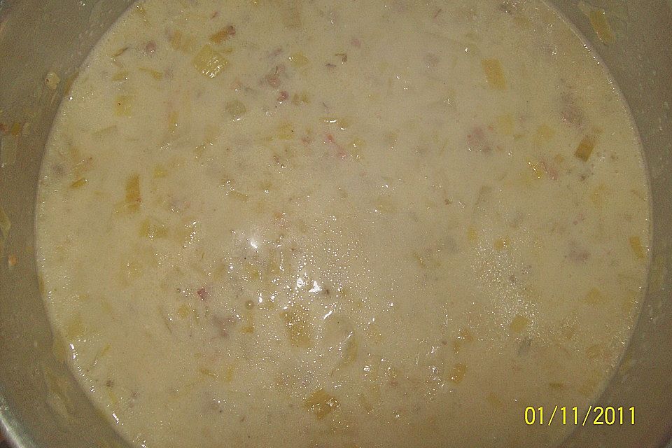 Hackfleisch-Lauch-Suppe