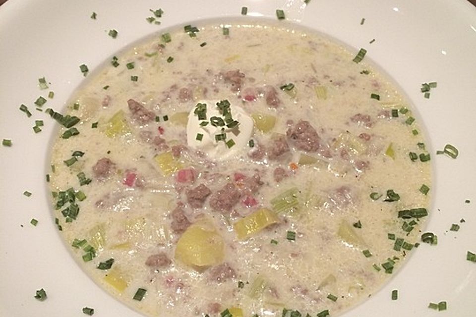 Hackfleisch-Lauch-Suppe