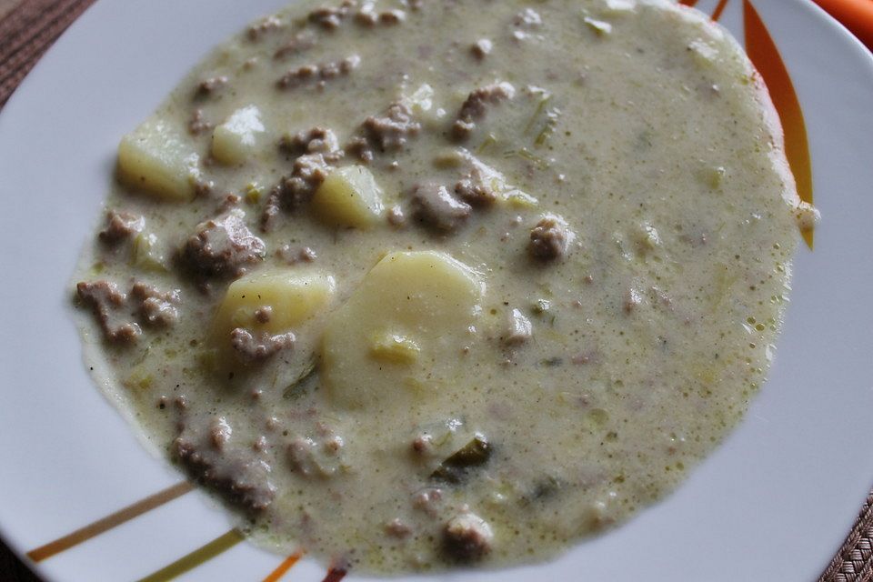 Hackfleisch-Lauch-Suppe