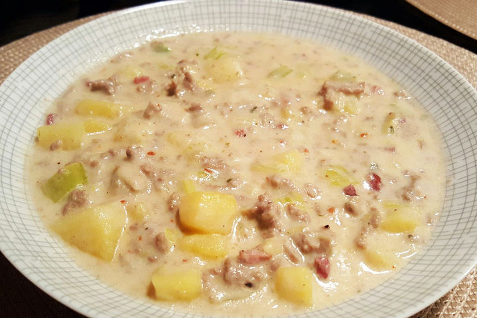 Hackfleisch-Lauch-Suppe