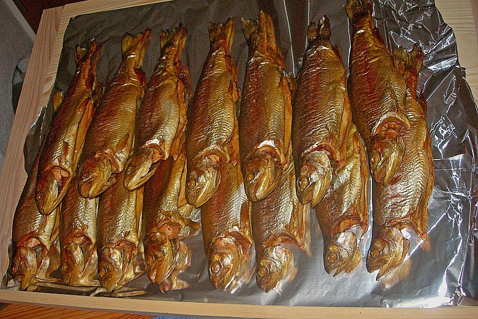 Fisch heiß räuchern