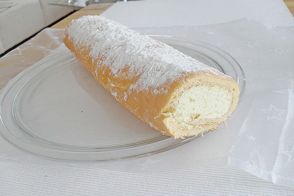 Zitronenbiskuitrolle Zitronenbiskuitrolle