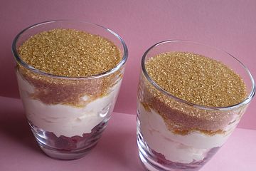 Himbeer Sahne Joghurt Traumdessert Von Flowerbomb Chefkoch