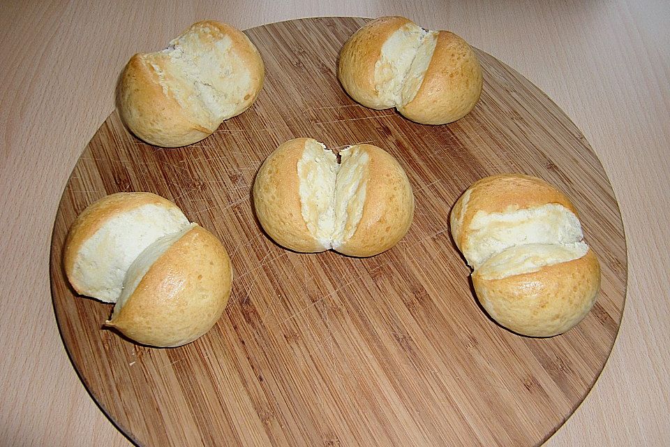 Milchbrötchen