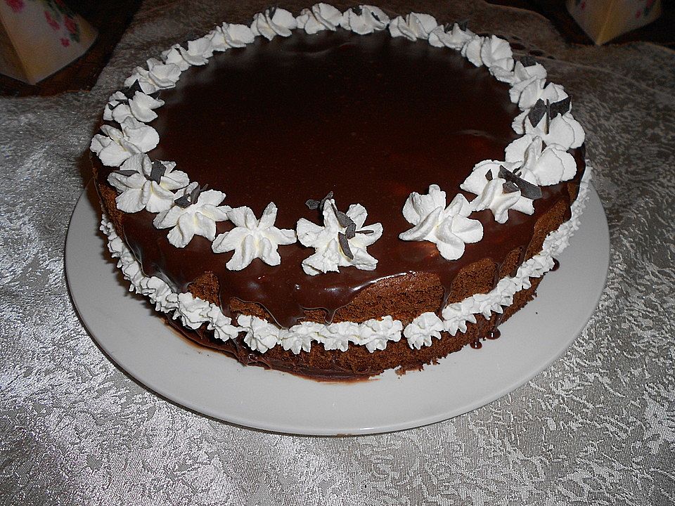 Vanille - Schoko - Torte von mö23| Chefkoch
