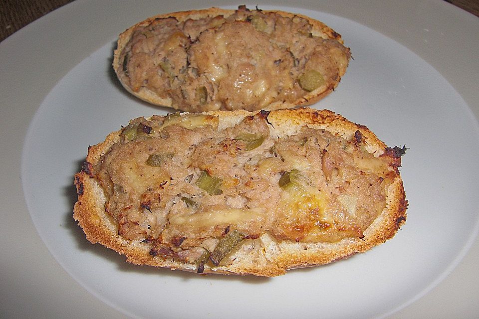 Thunfisch - Schmand - Brötchen