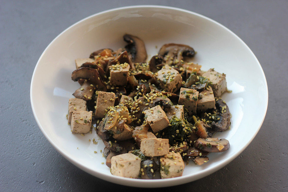 Tofu - Champignon Pfanne