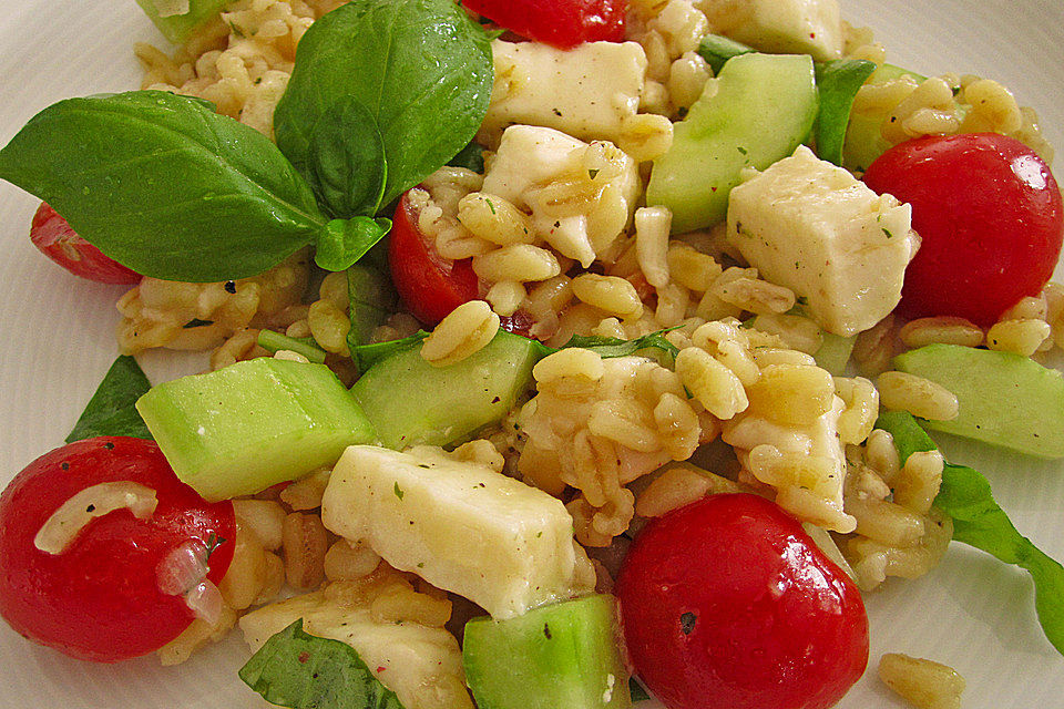 Tomaten-Mozzarella-Salat mit Ebly