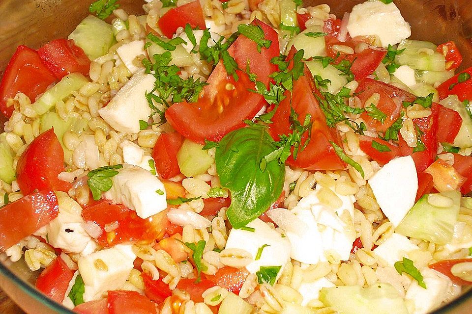 Tomaten-Mozzarella-Salat mit Ebly