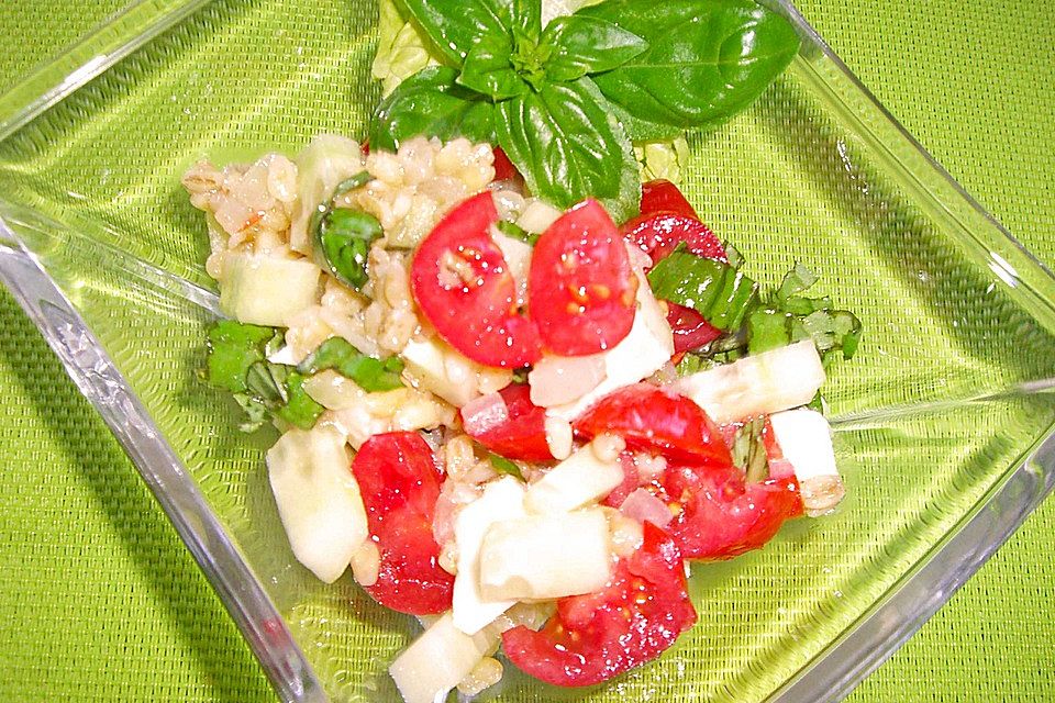 Tomaten-Mozzarella-Salat mit Ebly