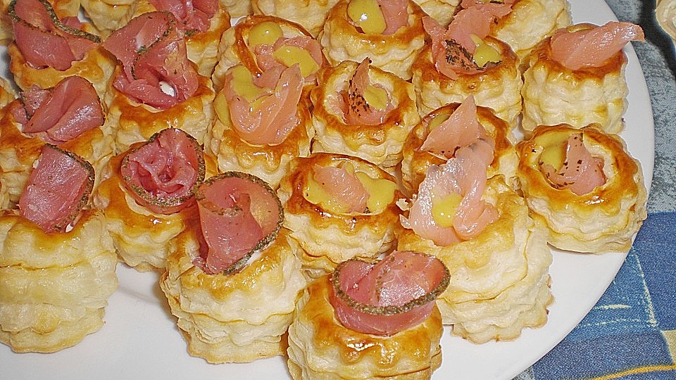 Mini Blatterteigpastetchen Von Lordhell Chefkoch 