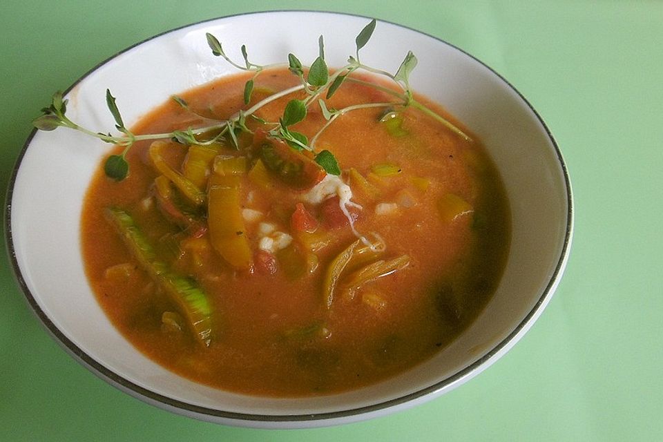 Tomaten - Lauch - Paprika - Suppe à la Eddie