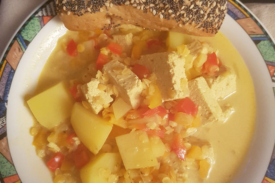 Curry - Kokos - Suppe mit Tofu