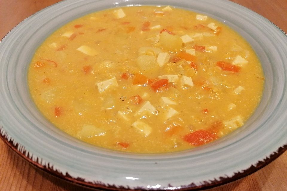 Curry - Kokos - Suppe mit Tofu