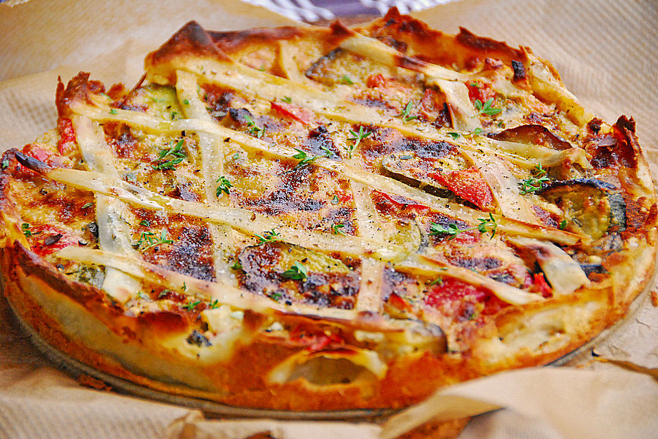 Schafskäse-Zucchini-Quiche