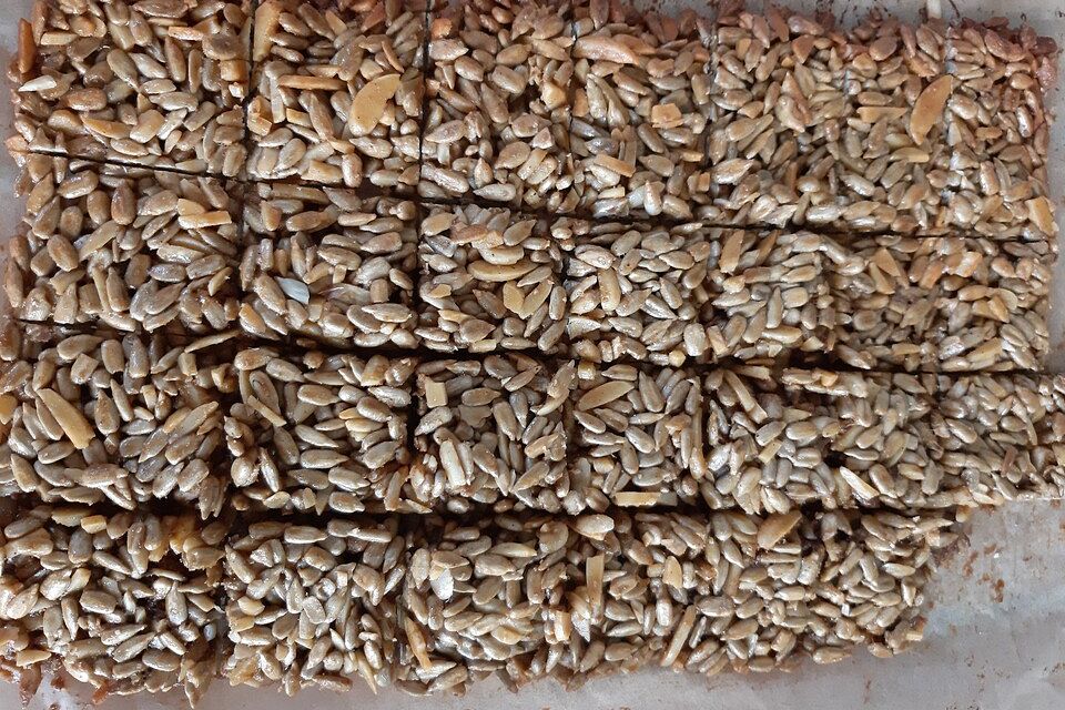 Plätzchen à la Vogelfutter Plätzchen à la Vogelfutter