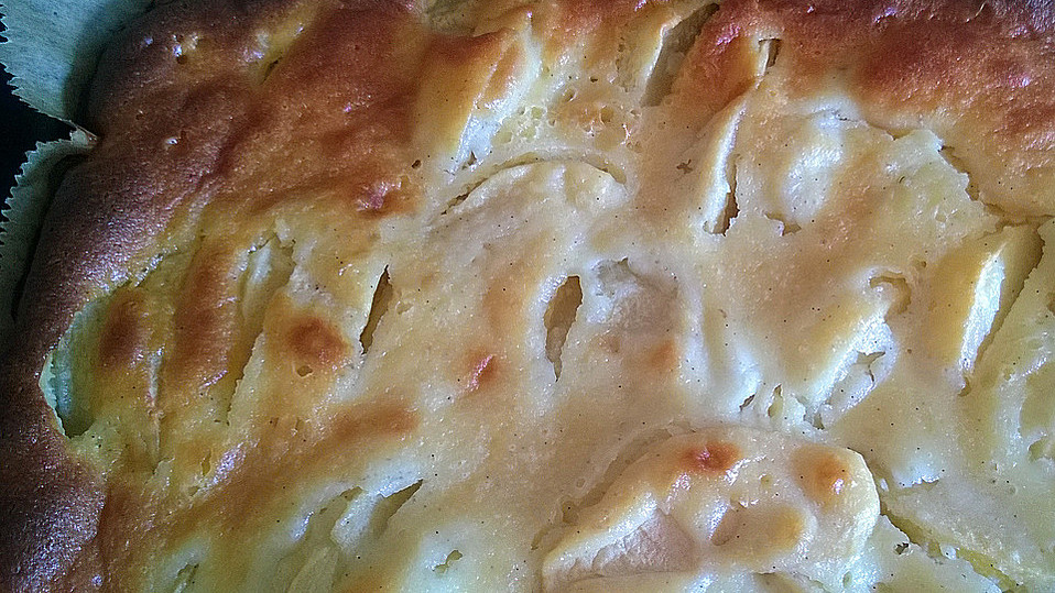 Apfelkuchen mit Marzipan - Guss vom Blech von schmusi1909 Apfelkuchen mit Marzipan - Guss vom Blech von schmusi1909