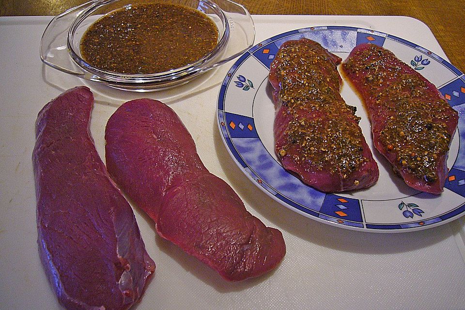 Honig - Senf - Marinade mit Pfefferkruste