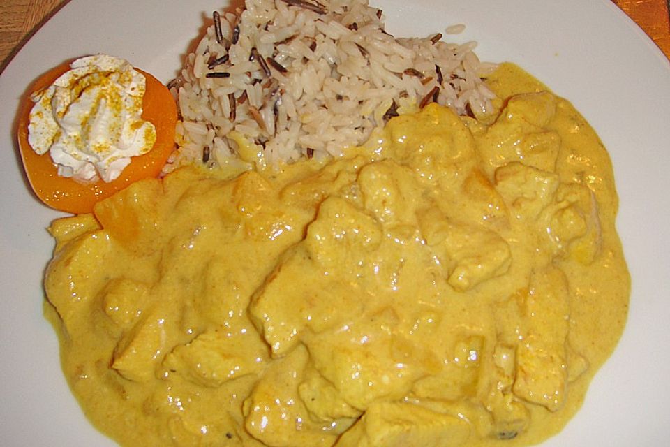 Hähnchencurry auf Reis