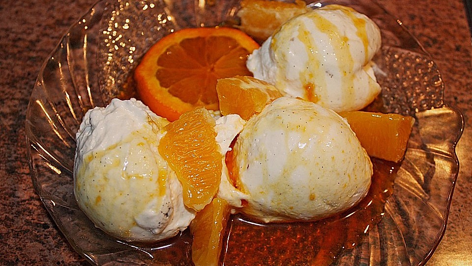 Vanille - Quark - Mousse mit Orangen von kleenesschokimonster| Chefkoch