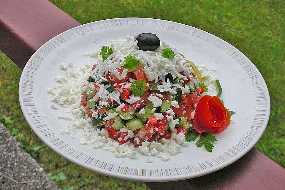 Bulgarische Schäfersalat