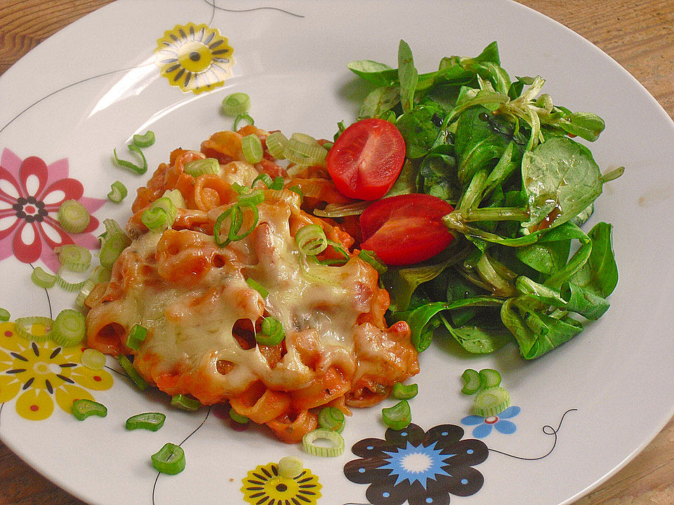 Schneller Nudelauflauf mit Salami von samwana| Chefkoch