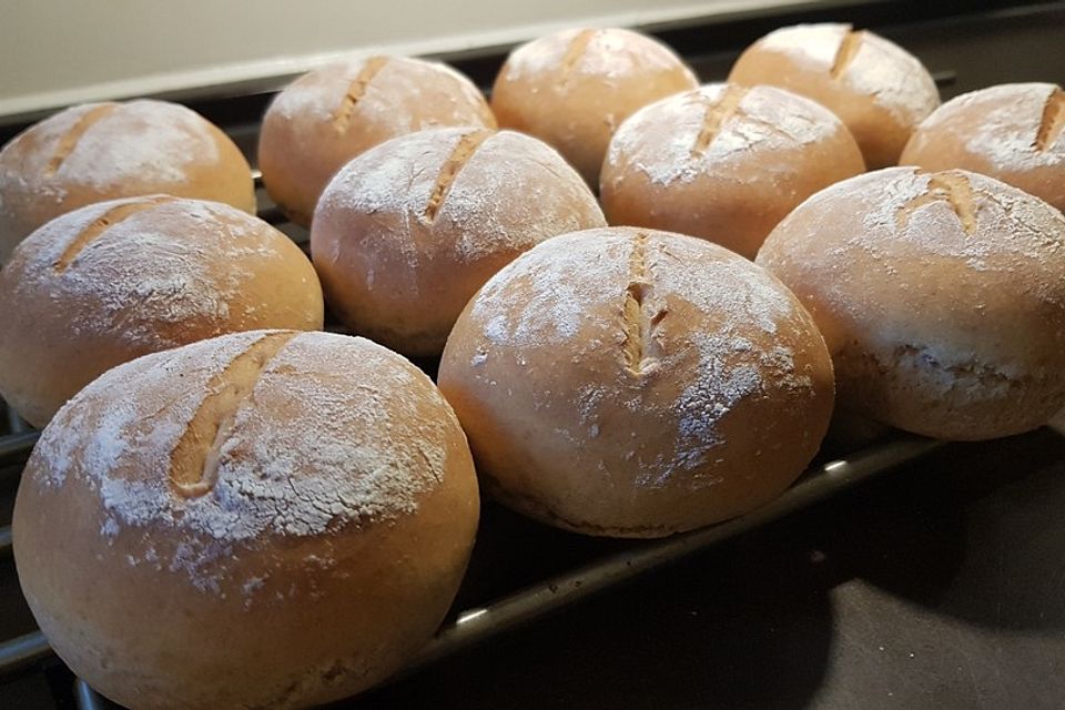 Dinkelbrötchen Dinkelbrötchen