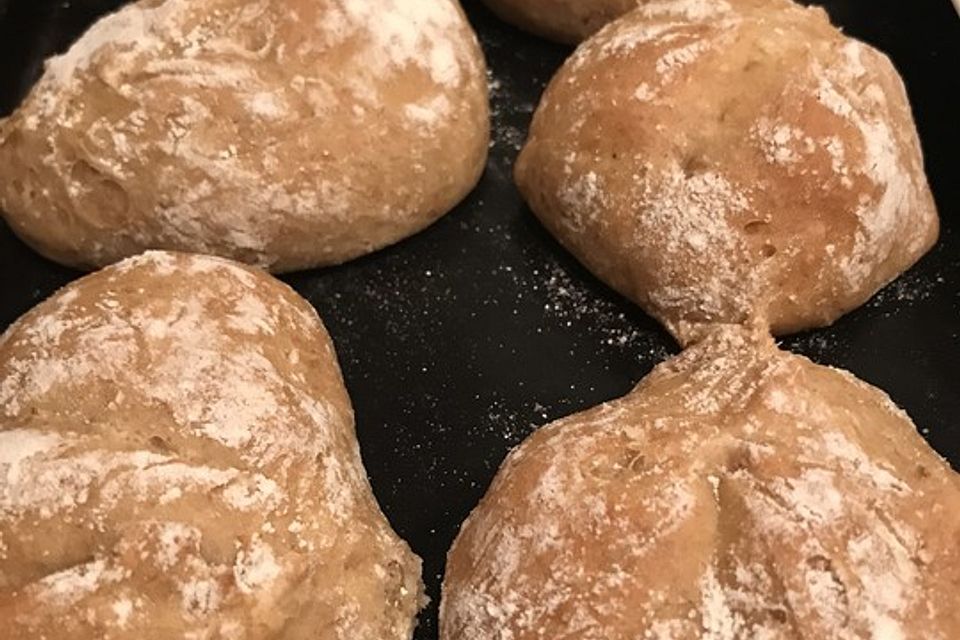Dinkelbrötchen Dinkelbrötchen