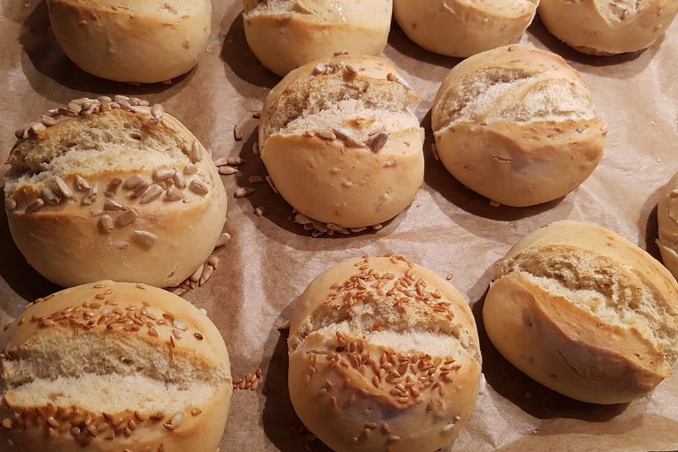 Dinkelbrötchen Dinkelbrötchen