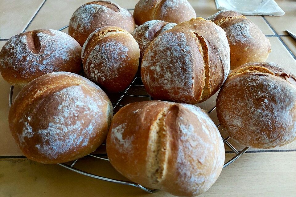 Dinkelbrötchen Dinkelbrötchen
