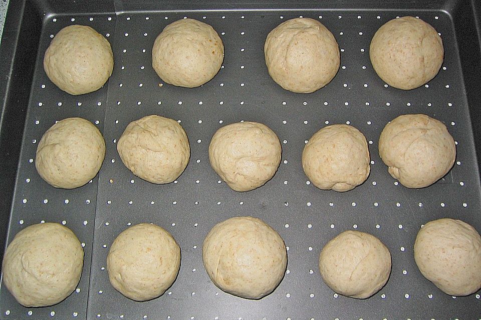 Dinkelbrötchen Dinkelbrötchen