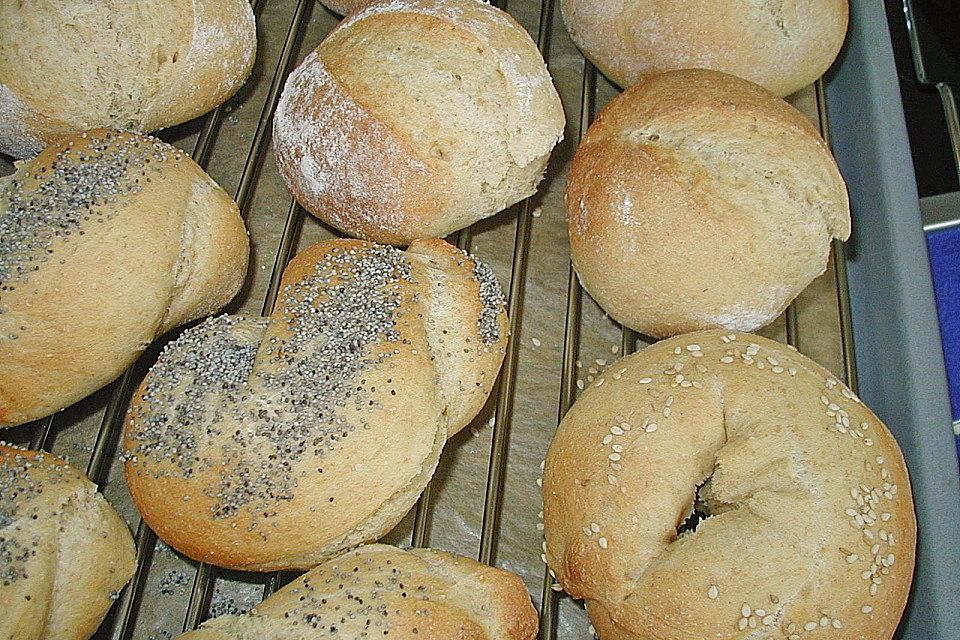 Dinkelbrötchen Dinkelbrötchen